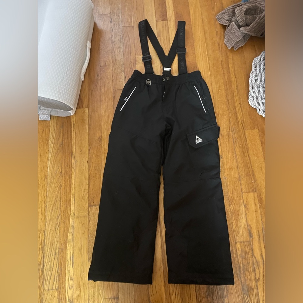 Kids Gerry Black Snow Pants never used, sized 10-12